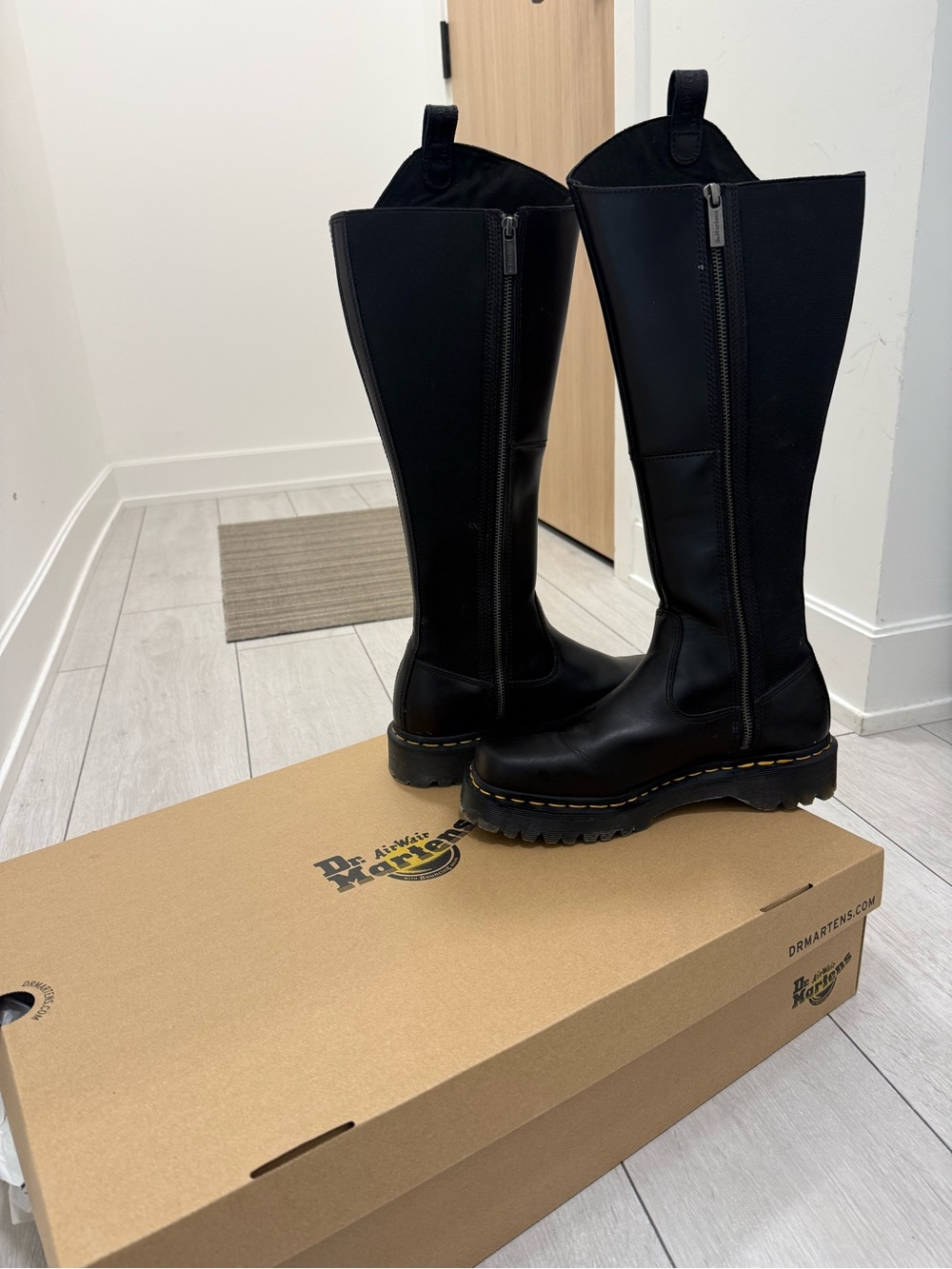 Dr. Martens Amaayah knee high leather boots Black Tall Zip